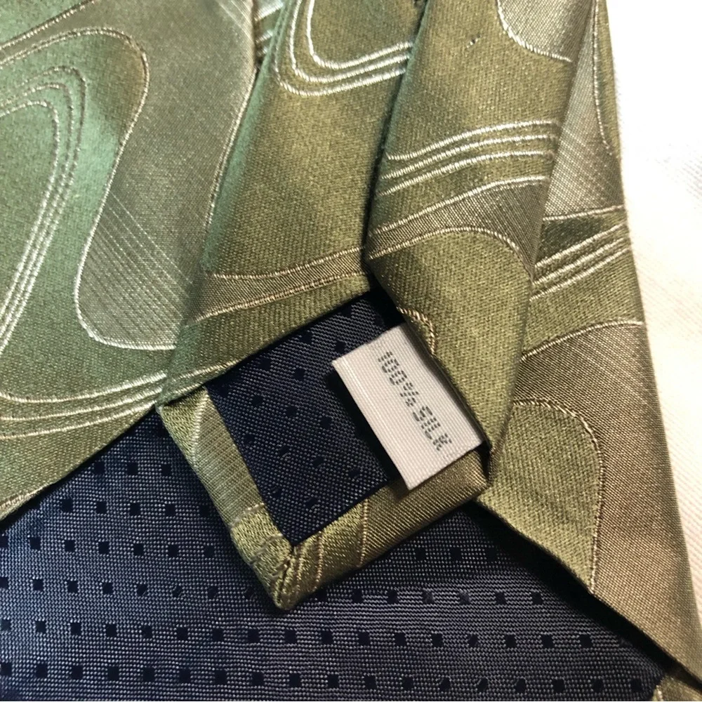 Vintage Pierre Cardin Lot of Two Men’s Ties Traditional Patterns Silk - Picture 4 of 5